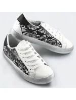 Bielo-čierne dámske trampky so zvieracím motívom - had (6343) Bielo-čierne dámske trampky so zvieracím motívom - had (6343)