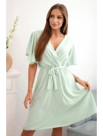 Šaty s vrstveným výstrihom tmavá mentolová