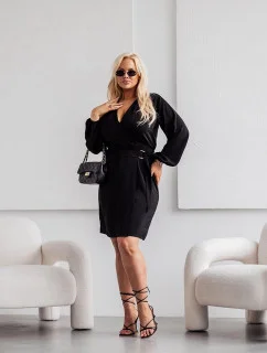 Elegantné čierne skladacie obálkové šaty (8269)