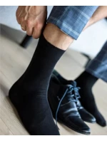 Hladké pánske ponožky Wola W94.00 Perfect Man Hladké pánske ponožky Wola W94.00 Perfect Man