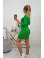 Svetlo zelené viskózové šaty s viazaním v páse