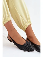 Dámské sandály na nízkém podpatku s dekorativním květem Černé Telivette