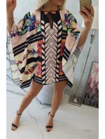 Netopierie šaty s viazaním v páse, púdrovo ružové