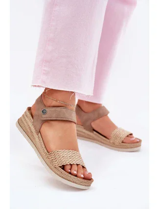 Model topánok na podpätku 215011 Krok v štýle