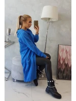 Nevädza modrá bunda s kapucňou nadmernej veľkosti