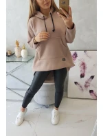 Zateplená mikina s dlhým chrbtom a kapucňou tmavo béžová Zateplená mikina s dlhým chrbtom a kapucňou tmavo béžová