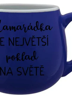 KAMARÁDKA JE NEJVĚTŠÍ POKLAD NA SVĚTĚ - modrý keramický hrníček 300 ml