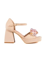 Pekné dámske sandále hnedé na širokom podpätku Pekné dámske sandále hnedé na širokom podpätku