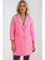 Dámske Plus veľkosť prešívaná bunda s ozdobnými gombíkmi a golierom Bright Pink
