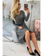 Šaty s ozdobným pásikom a nápisom graphite