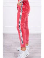 Velúrová súprava s nápisom Queen raspberry