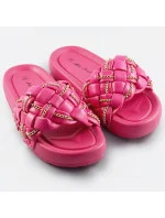 Dámske šľapky vo fuchsijovej farbe so zapleteným pásikom a retiazkou (AE120) Dámske šľapky vo fuchsijovej farbe so zapleteným pásikom a retiazkou (AE120)