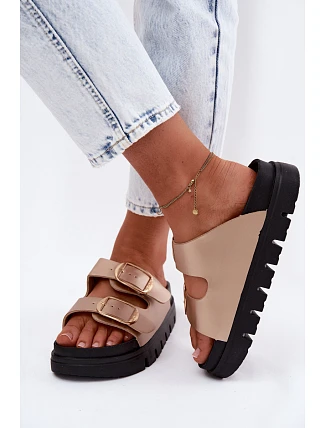 Dámské platformové nazouváky s přezkami Lee Cooper LCW-26-35-4462L Zlaté