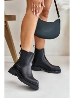 Kožené členkové topánky Chelsea s ozdobným reťazcom zateplené D&A Black Kožené členkové topánky Chelsea s ozdobným reťazcom zateplené D&A Black