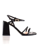 Jedinečné sandále čierne dámske na širokom podpätku Jedinečné sandále čierne dámske na širokom podpätku