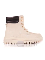 Pohodlné hnedé členkové topánky s plochým podpätkom pre ženy Pohodlné hnedé členkové topánky s plochým podpätkom pre ženy