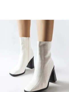 Topánky na podpätku model 204772 Solea