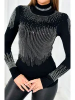 Pletená blúzka s rolákom a motívom kubickej zirkónie čierna Pletená blúzka s rolákom a motívom kubickej zirkónie čierna