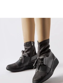 Topánky na klinovom podpätku model 206515 Solea