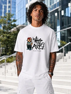 Pánske oversize tričko s nápisom WHO CARES? biele FashionStreet NX1035R