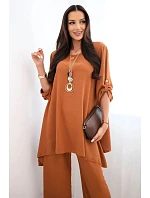 Blúzka + nohavice s príveskom karamelu