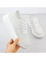 Dámske šnurovacie topánky na platforme biele Vinceza 17371