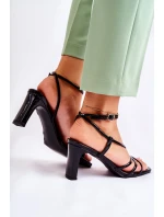 Klasyczne Lakierowane Sandały Na Obcasie Czarne Milani