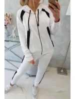 Pruhovaná športová súprava biela