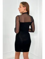 Pletené šaty s tylovými rukávmi a výstrihom čierny