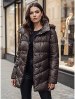 Dámsky prešívaný zimný kabát s kapucňou BLOOM moka FashionStreet TY4517z Dámsky prešívaný zimný kabát s kapucňou BLOOM moka FashionStreet TY4517z