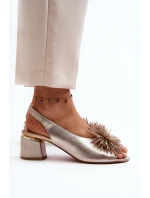 Skórzane Sandały Z Ozdobą Laura Messi 2719 Złote