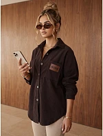 Dámska oversize košeľová bunda z kordového materiálu v čokoládovej farbe FashionStreet TY6054 Dámska oversize košeľová bunda z kordového materiálu v čokoládovej farbe FashionStreet TY6054