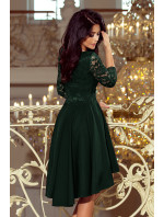 Tmavo zelené dámske šaty s dlhším zadným dielom a čipkovaným výstrihom model 6839184