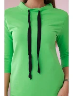 Šaty viazané pri krku svetlozelenej farby