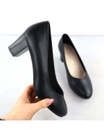 Dámske lodičky na nízkom podpätku čiernej farby Sergio Leone PB177