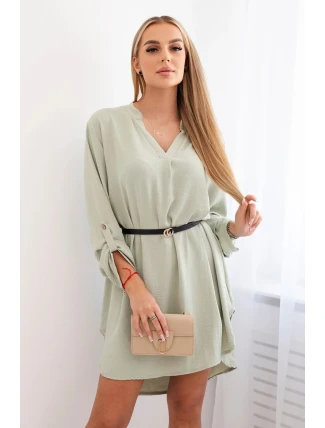 Šaty s dlhším chrbtom a pásom tmavej mentolovej farby Šaty s dlhším chrbtom a pásom tmavej mentolovej farby