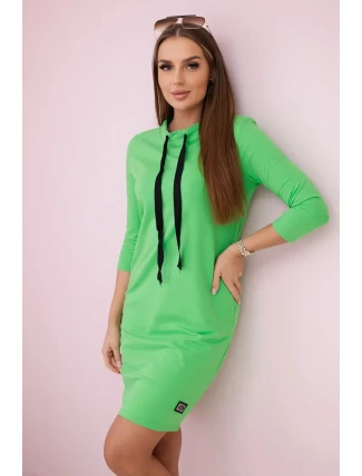 Šaty viazané pri krku svetlozelenej farby