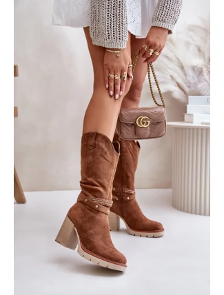 Topánky na podpätku model 201320 Krok vo veľkom štýle