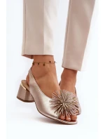 Skórzane Sandały Z Ozdobą Laura Messi 2719 Złote
