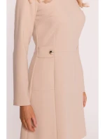 S419 Šaty s ozdobnými gombíkmi v páse - béžové