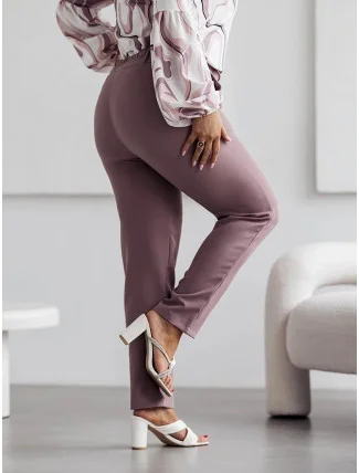 Elegantné dámske nohavice nadrozmernej veľkosti Cappuccino (728)