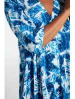 Šaty s potlačou a gombíkmi 20449 biela a modrá - Vamp Šaty s potlačou a gombíkmi 20449 biela a modrá - Vamp