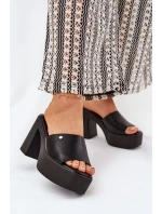 Damskie Klapki Z Eko Skóry Na Słupku I Platformie Czarne Tamirella