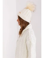 Cap model 187439 Rue Paris