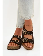 Dámské pantofle se zlatými sponami a knoflíky Černé Tervina