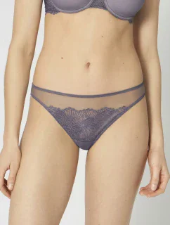Tangá Lace Spotlight String fialové- Triumph