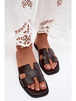 Dámske žabky s výrezmi Flat Chocolate Imitation Leather Santoria