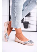 Balerínky model 181065 Krok vo veľkom štýle Balerínky model 181065 Krok vo veľkom štýle