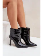 Lakované členkové topánky so špičkou Slip-on Black Seliri