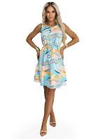 296-15 VICTORIA Trapézové letné šaty vo farebných vlnách - citrónovo modré